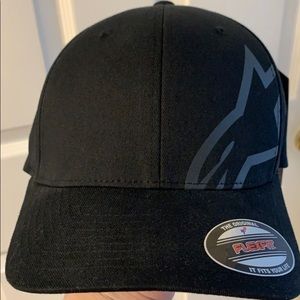 Alpinestars Flexfit Hat Black youth size